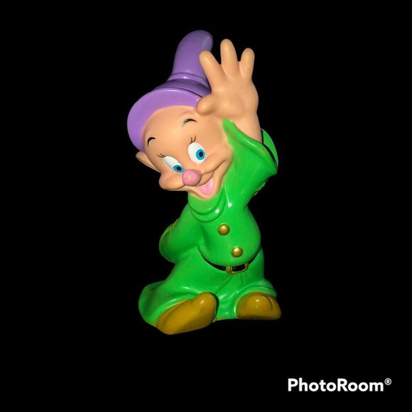 Disney’s Seven Drawfs Plastic Squish Figures - Picture 3 of 7